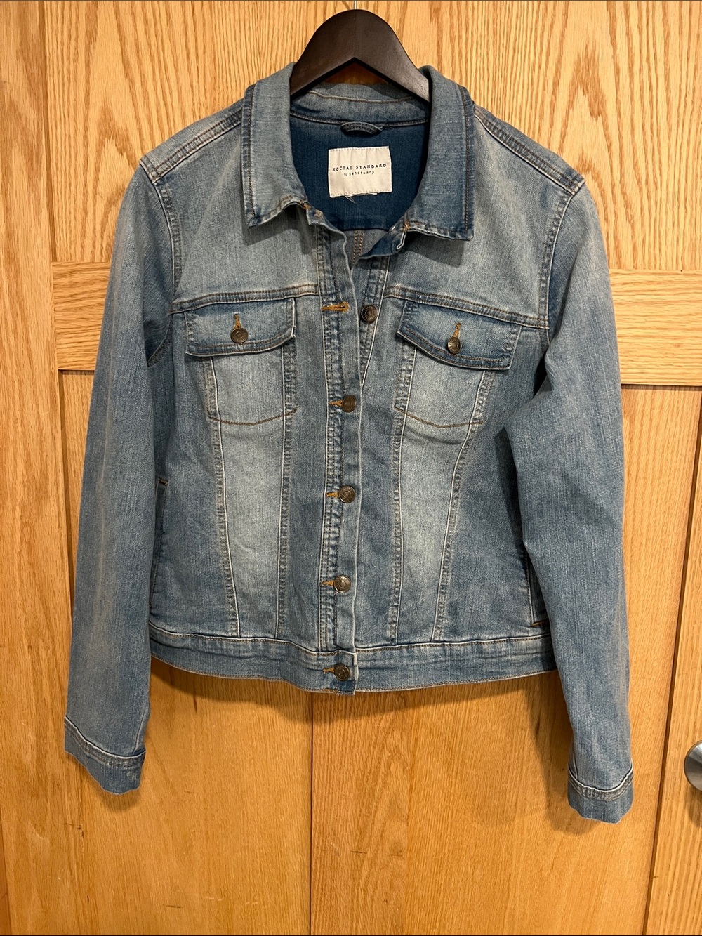 Classic Light Wash Denim Jacket - Women